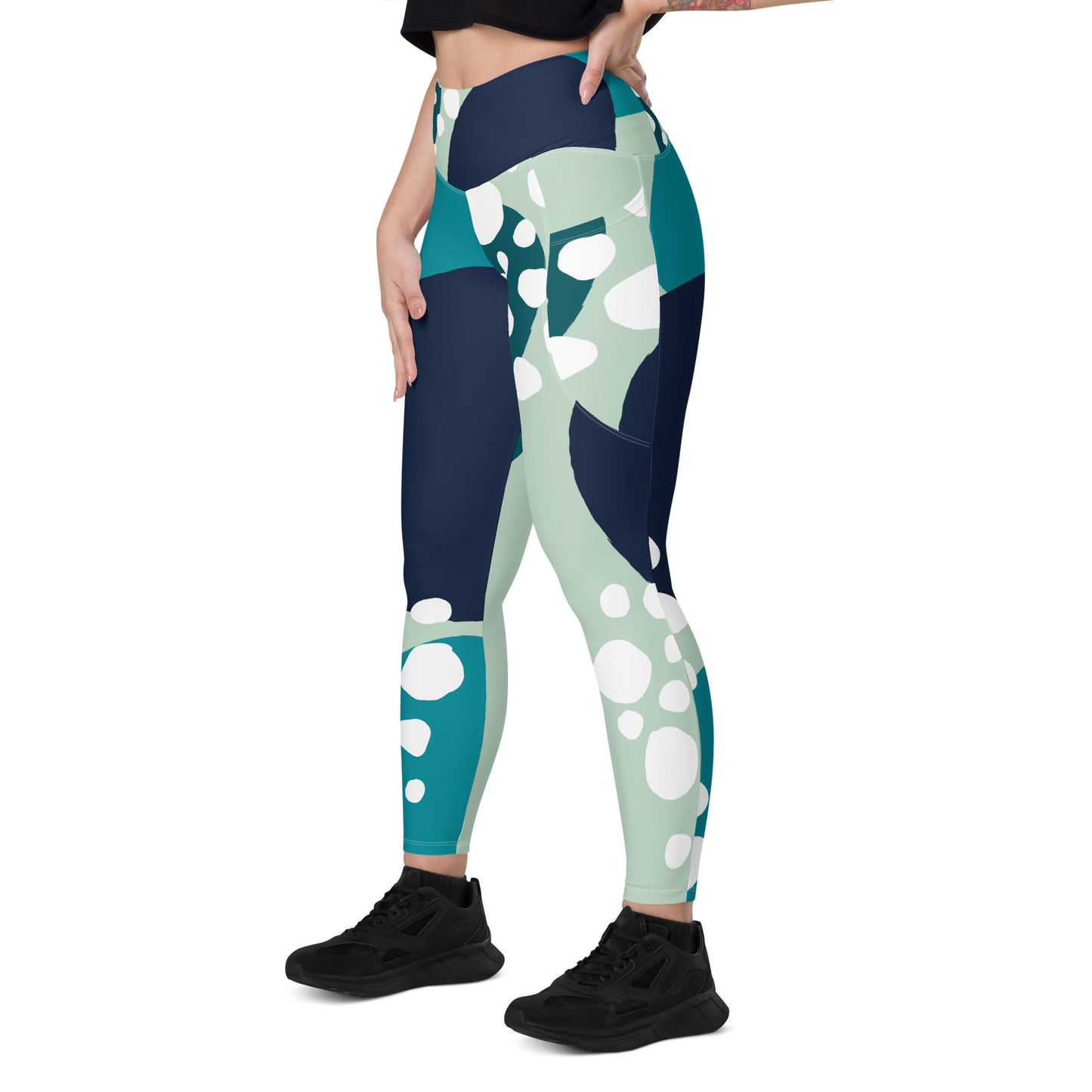 Leggings with pockets
