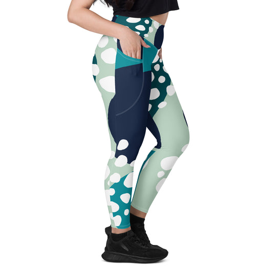 Leggings with pockets